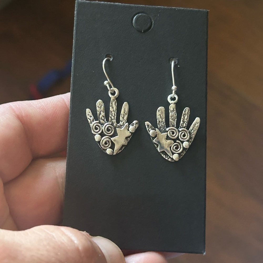 STERLING SILVER ANCESTOR HAND STORY TELLER PICTO DANGLE EARRINGS .925